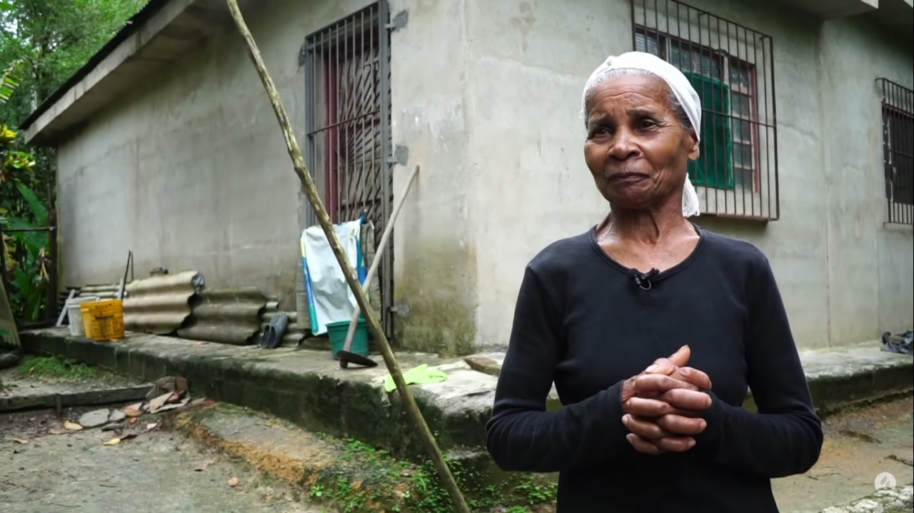 Isso pq ela tinha 78 anos idade…